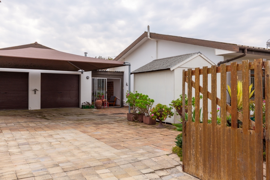 4 Bedroom Property for Sale in Dwarskersbos Western Cape